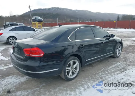 2015 Volkswagen Passat 2.0L Tdi Sel Premium from USA, damaged, VIN 1VWCV7A35FC040045